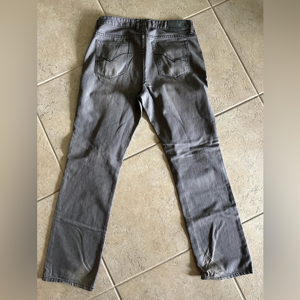 Kenneth Cole reaction jeans color gray size 34,34